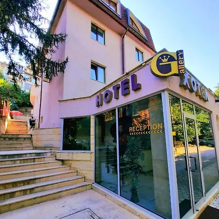 Family Art Gallery Hotell Pleven